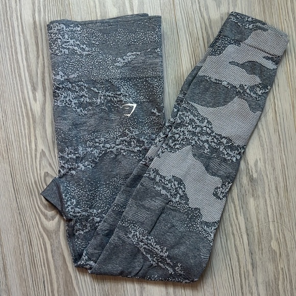 Gymshark ADAPT CAMO SEAMLESS LEGGINGS Size M Evening Blue - Picture 3 of 4